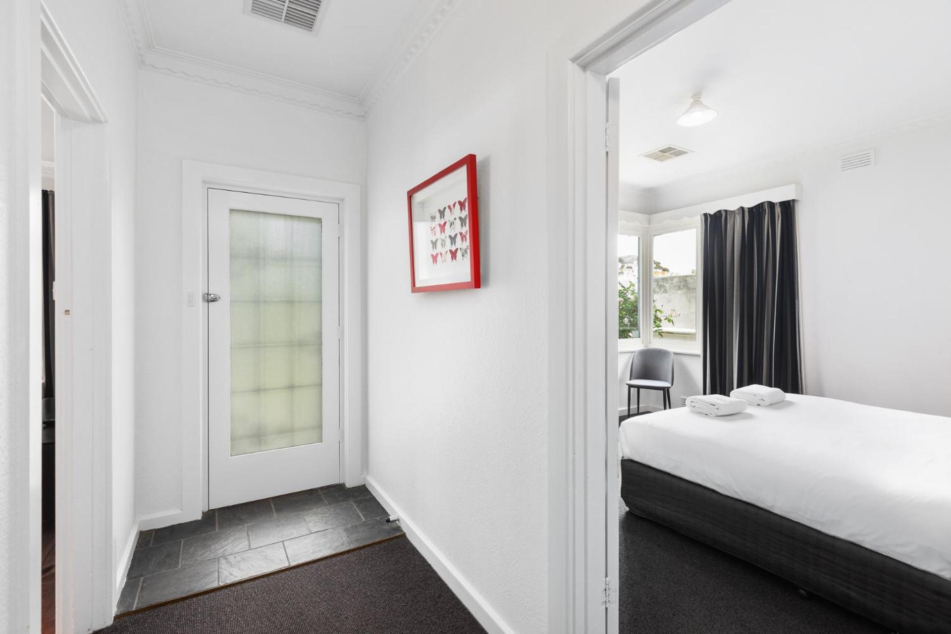 เดอะ คอมโมดอร์ Motel เมาท์แกมเบีย ห้อง รูปภาพ